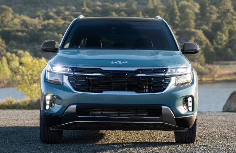 2024 Kia Seltos front view